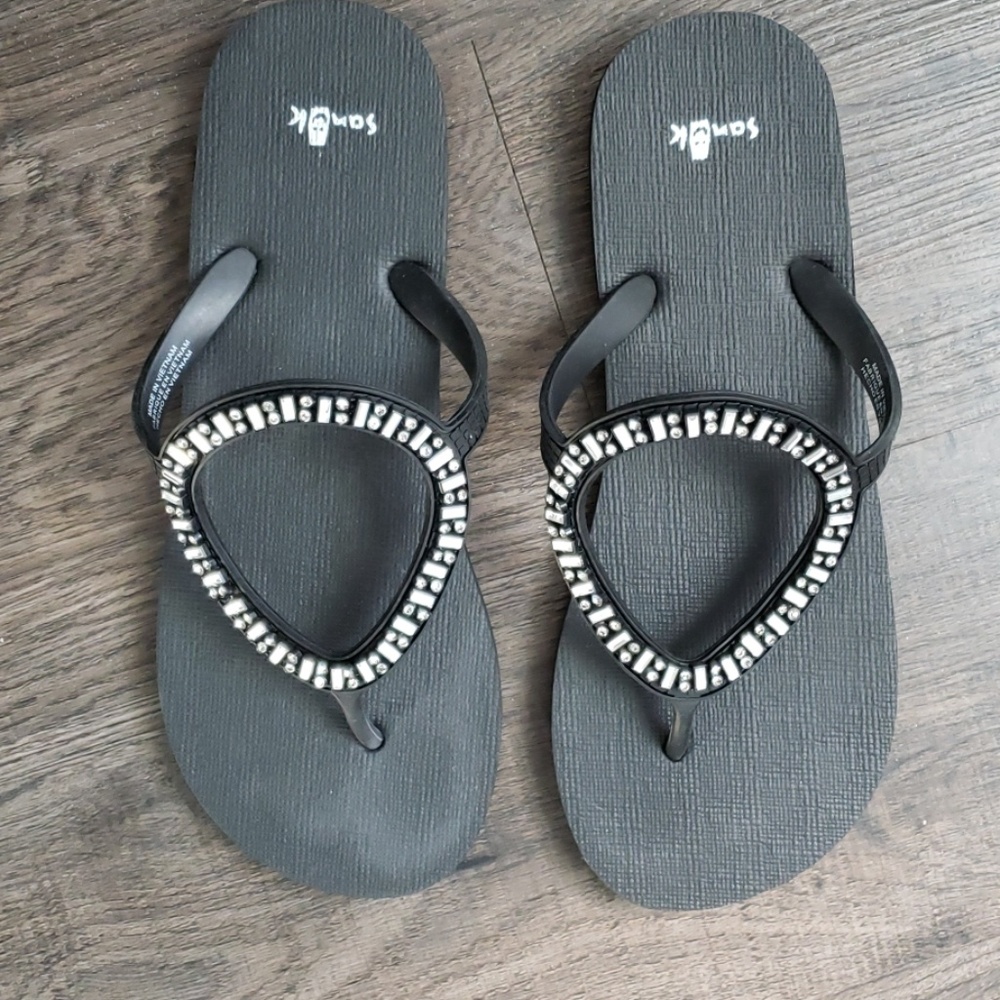 Sanuk sandals flip flops